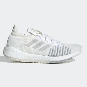 !!BRAND NEW!! Adidas PulseBOOST HD White